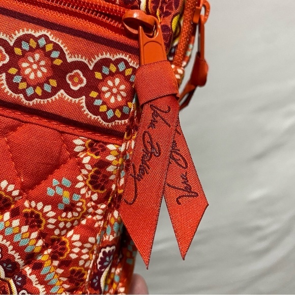 Vera Bradley MINI BOHO HIPSTER
Crossbody PAPRIKA Shoulder
Bag Purse Organizer - Picture 3 of 15